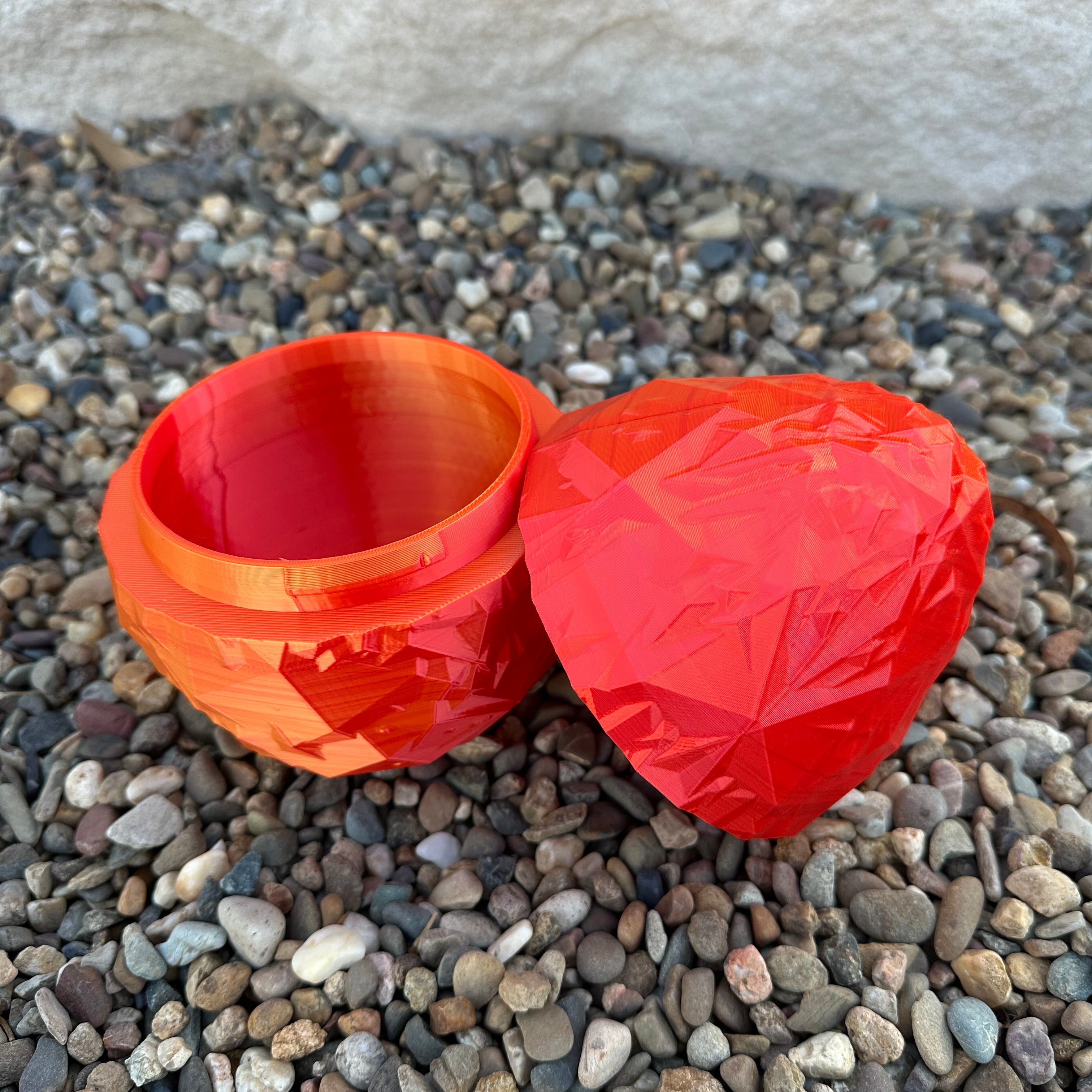 Crystal Egg Red/Gold in half